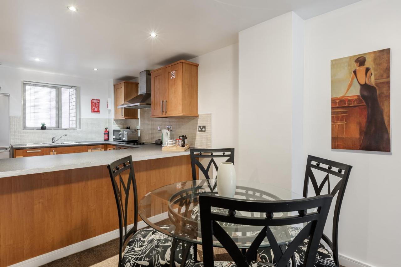 Liverpool City Centre Apartments - East Village Exteriér fotografie
