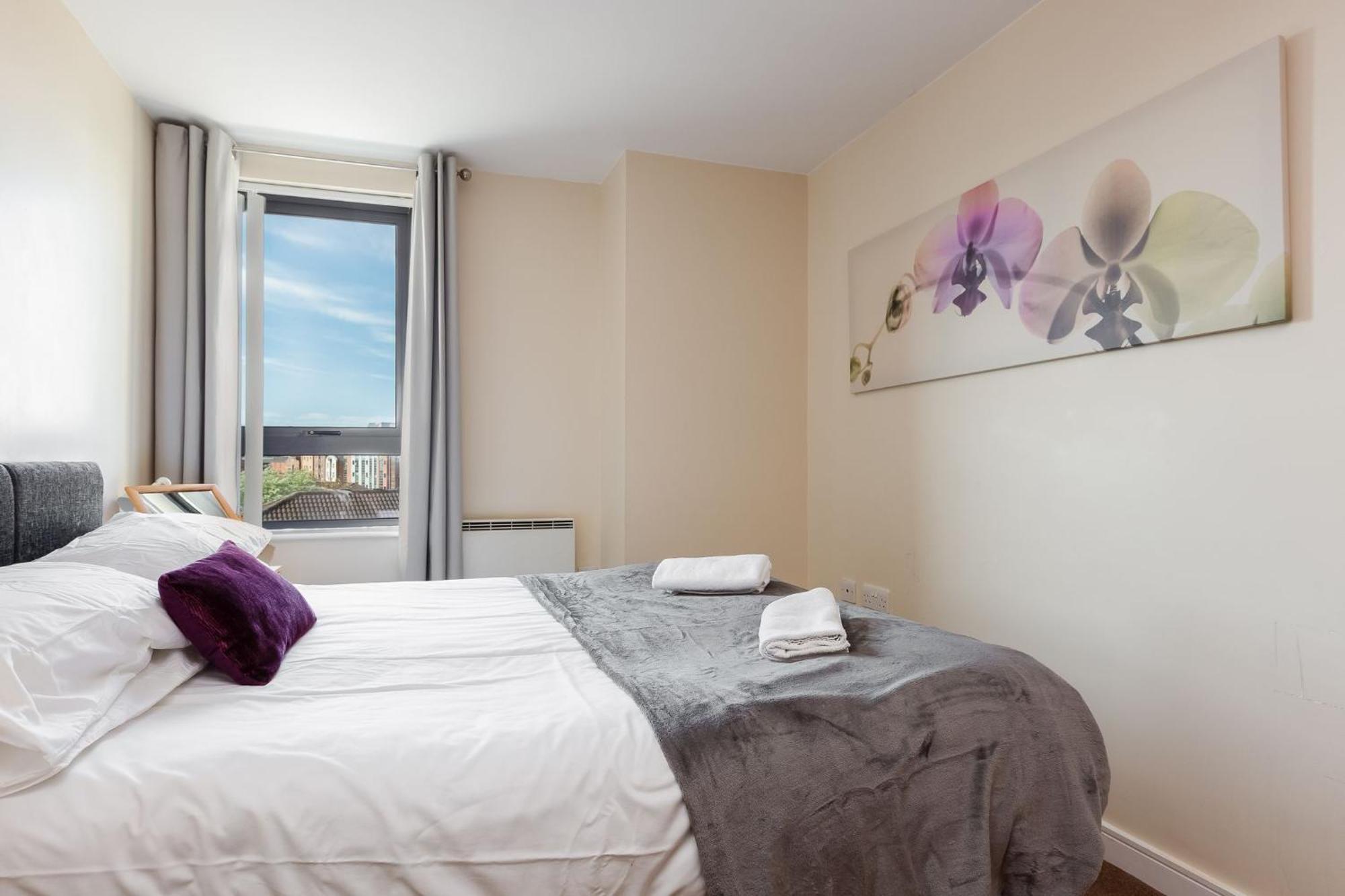 Liverpool City Centre Apartments - East Village Exteriér fotografie